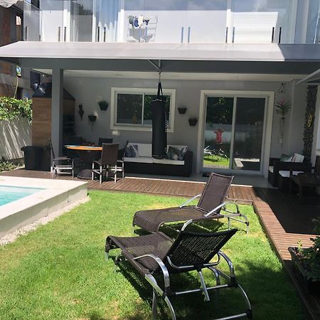 Casa Luxo Com Piscina A 500 Metros Da Praia Флорианополис Экстерьер фото
